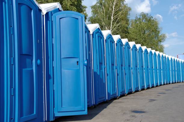 Best Portable restroom trailer rental  in Winona, MS